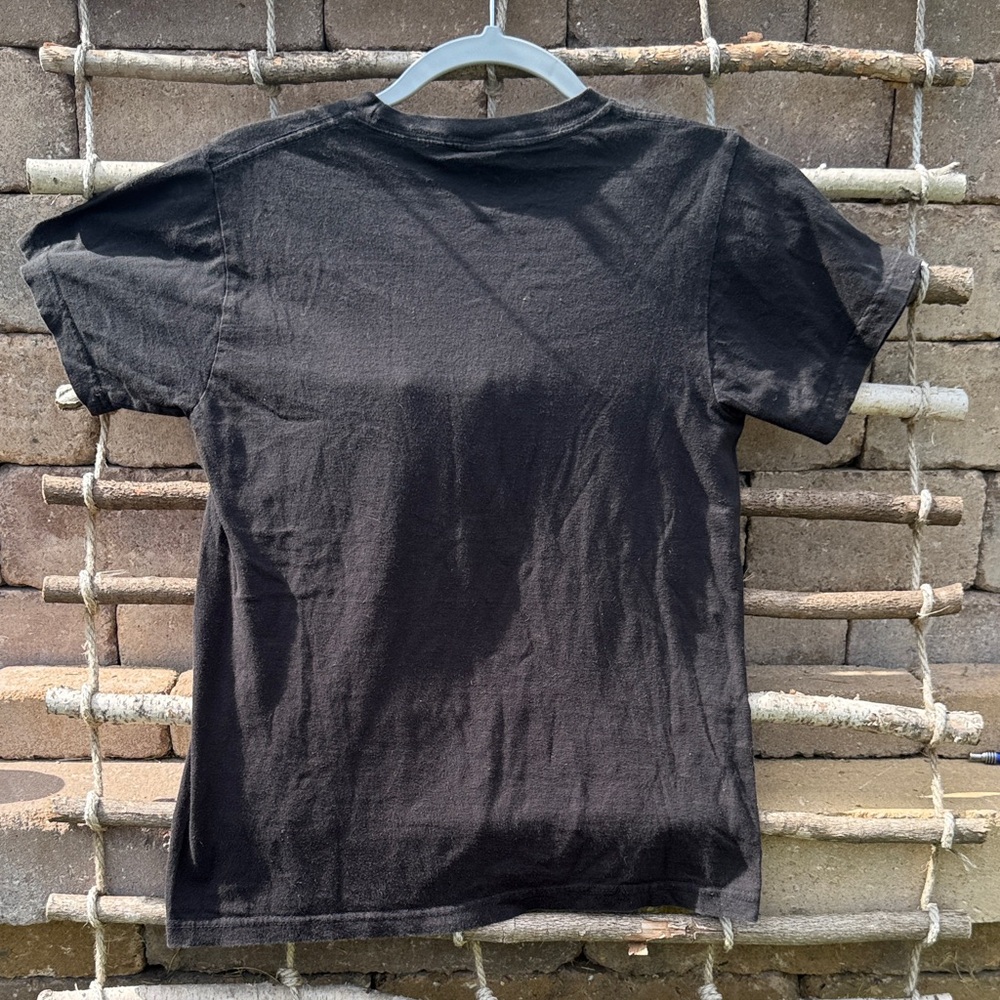 GUC! Blink 182 Tultex Black and Red Graphic Tee - Picture 4 of 4